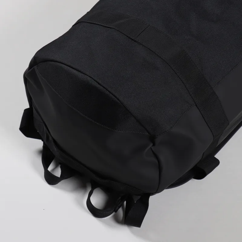 Rains Duffel Bag Small Black-3