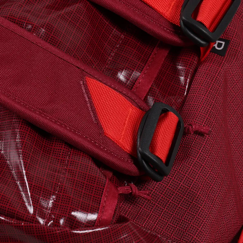 Patagonia Black Hole Duffel 70L Roamer Red-4