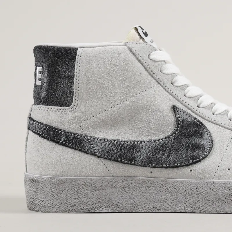 Nike SB Mens Blazer Mid Premium Shoes Grey Fog Black White