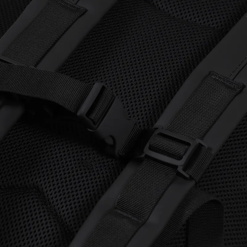 Rains Buckle Rolltop Rucksack Black-7