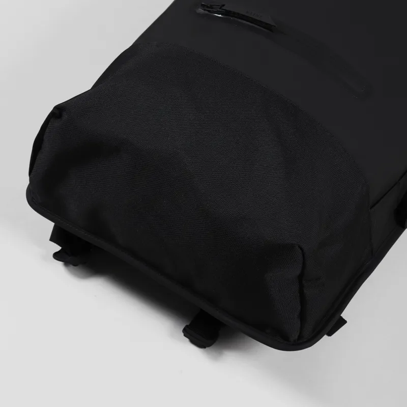 Rains Buckle Rolltop Rucksack Black-2