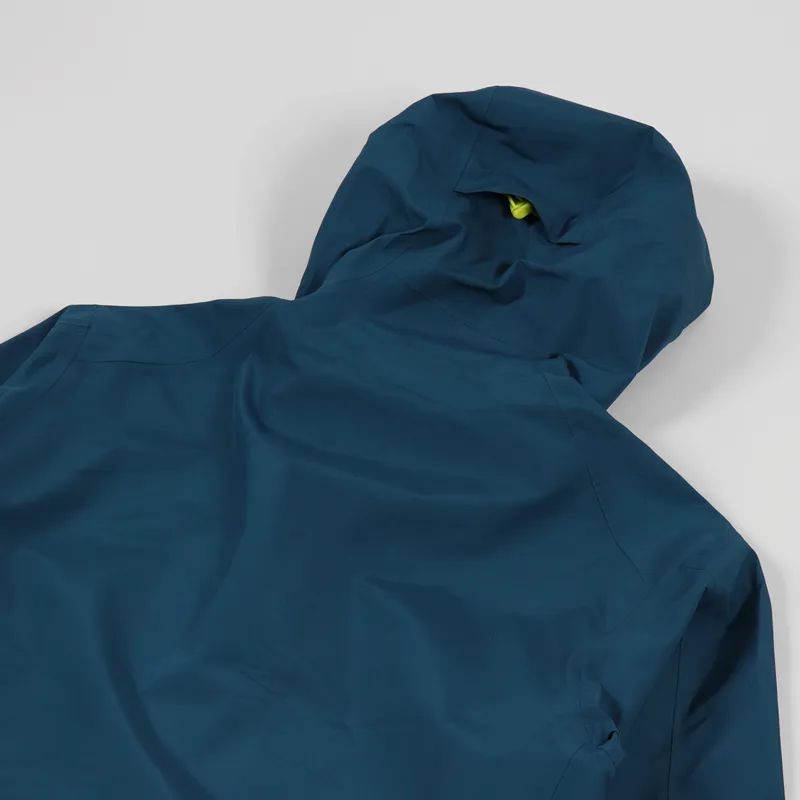 Patagonia Calcite GORE-TEX Jacket Crater Blue-5