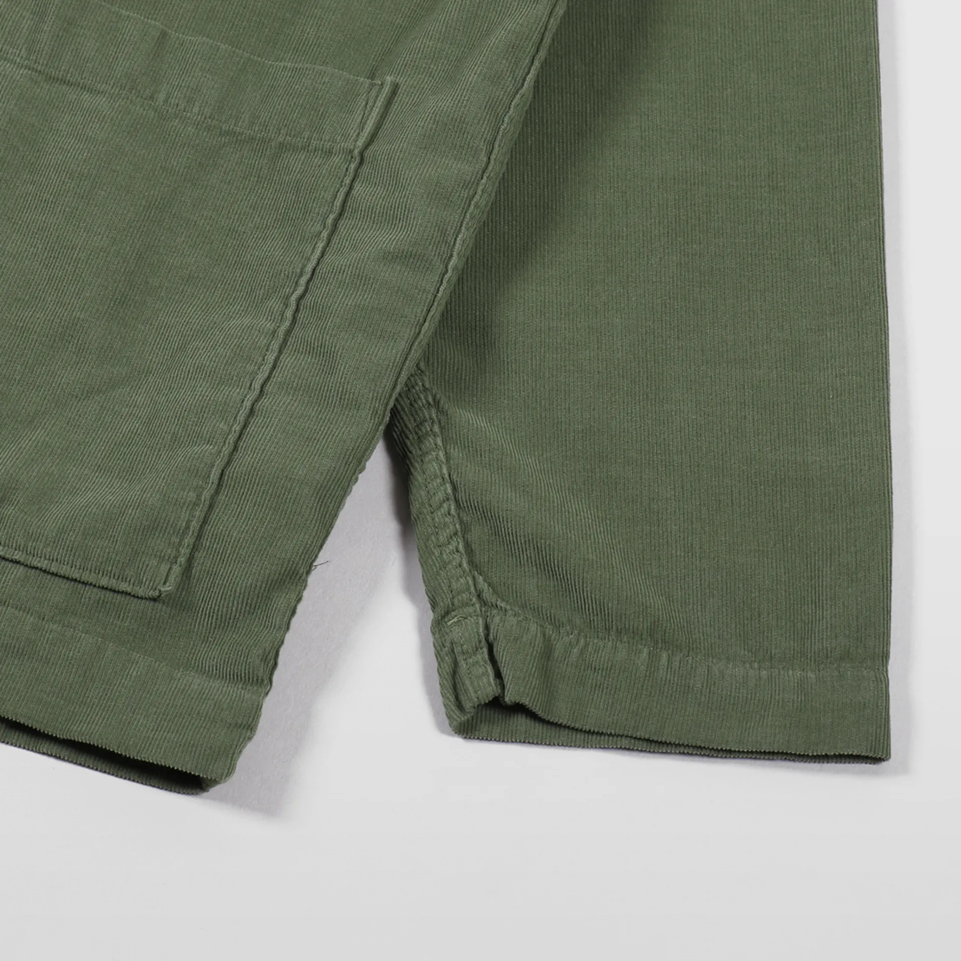 Universal Works Mens LS Dockside Overshirt Olive Super Fine Cord
