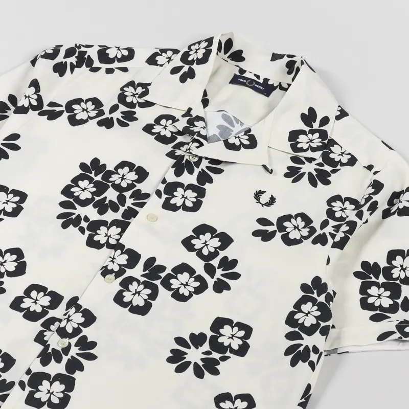 Fred Perry Floral Print Revere Shirt Ecru-5