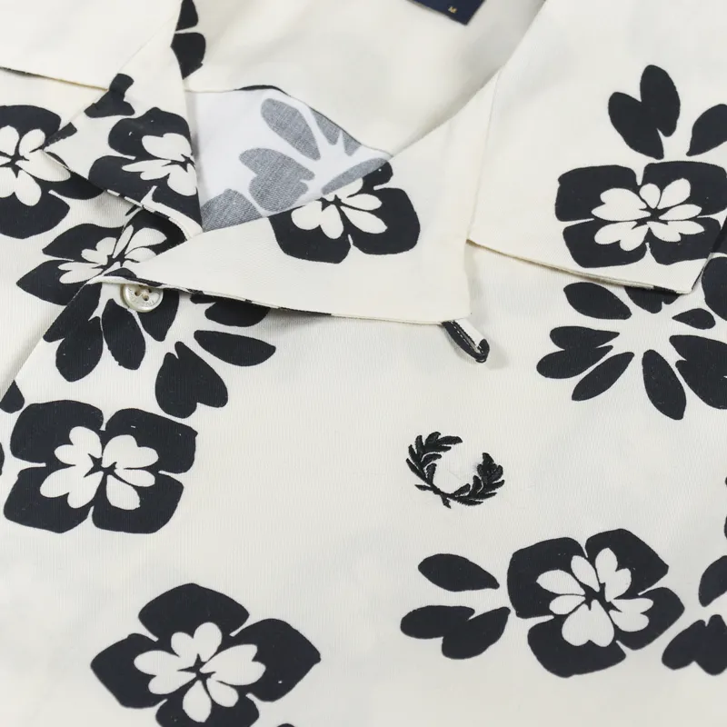 Fred Perry Floral Print Revere Shirt Ecru-4