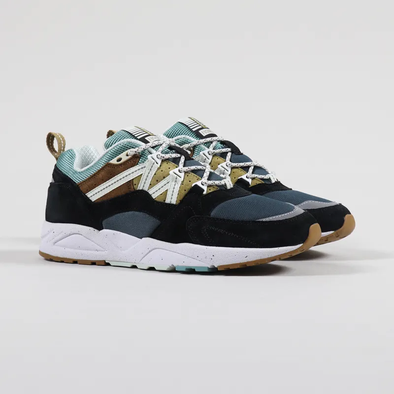 Karhu Fusion 2.0 Shoes Jet Black Pale Aqua