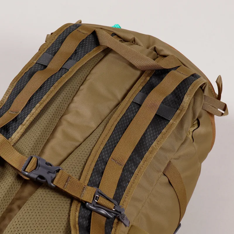 Mystery Ranch Gallagator Pack Desert Fox-3