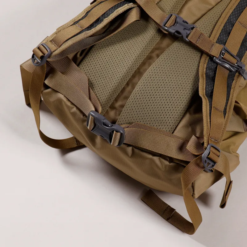 Mystery Ranch Gallagator Pack Desert Fox-4