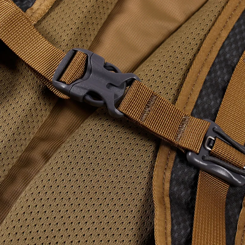 Mystery Ranch Gallagator Pack Desert Fox-6