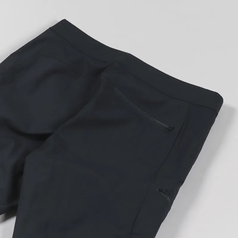 Arcteryx Gamma Quick Dry Short 9 Black-2