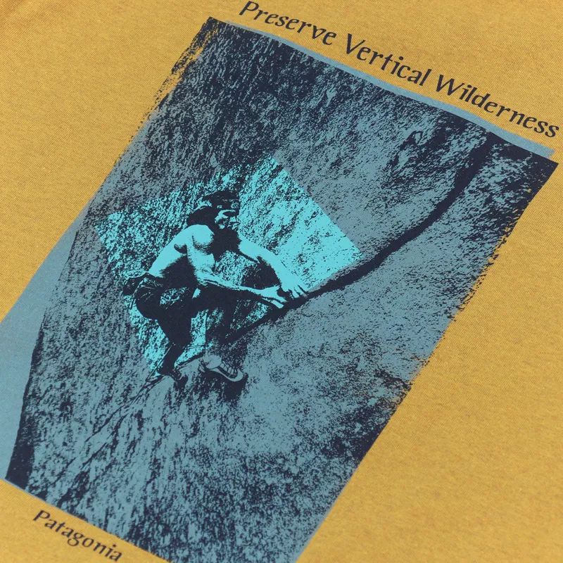 Patagonia Granite Magic Pocket ResponsibiIli-Tee Hawk Gold-4