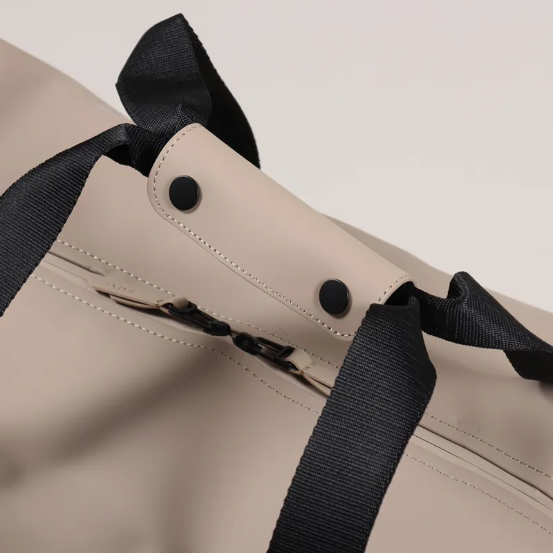 Rains Gym Bag Beige-5