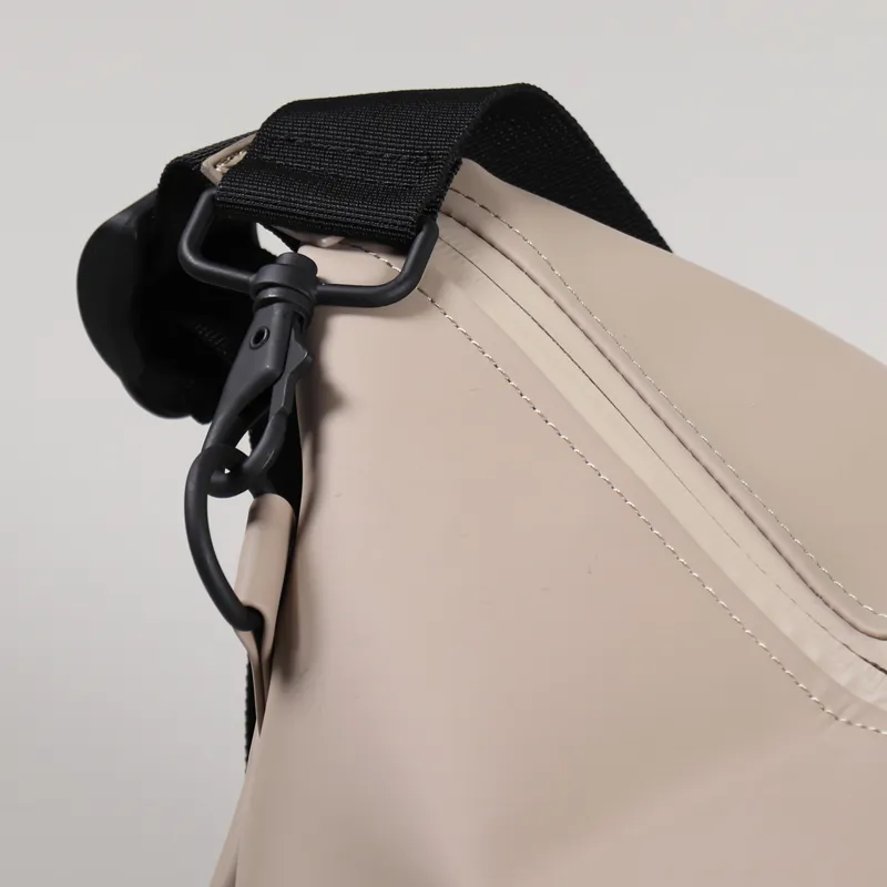 Rains Weekend Bag Beige-4