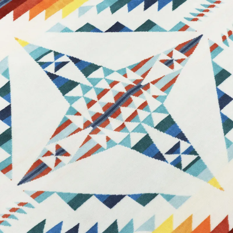 Pendleton Hooded Towel Falcon Cove Sunset-4
