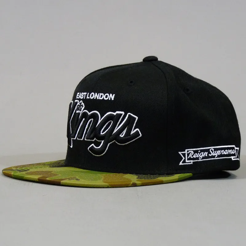 King East London Kings Starter Snapback Cap - Black and Duck Camo