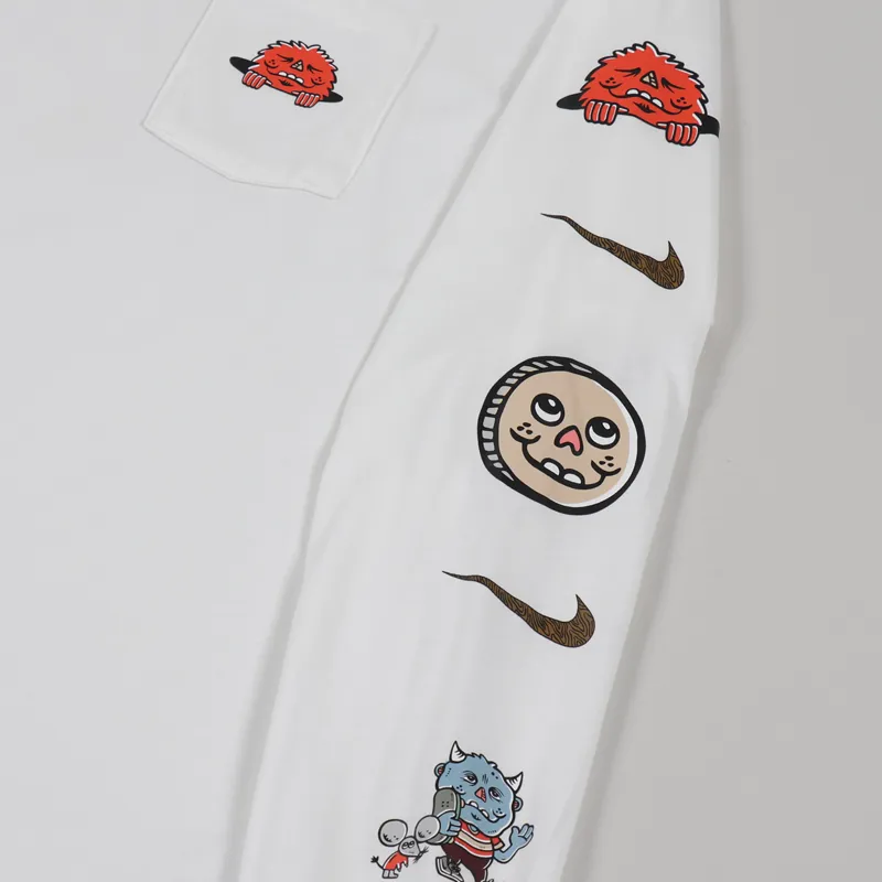 Nike SB Mens Mooncast Logo Long Sleeve T Shirt White Black