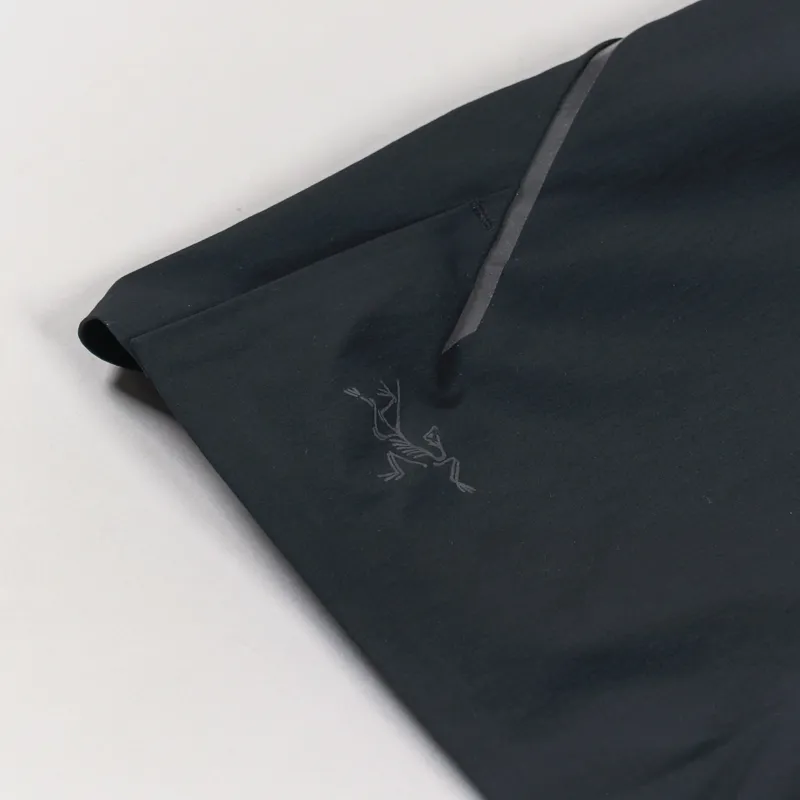 Arcteryx Motus Short 6 Black-3