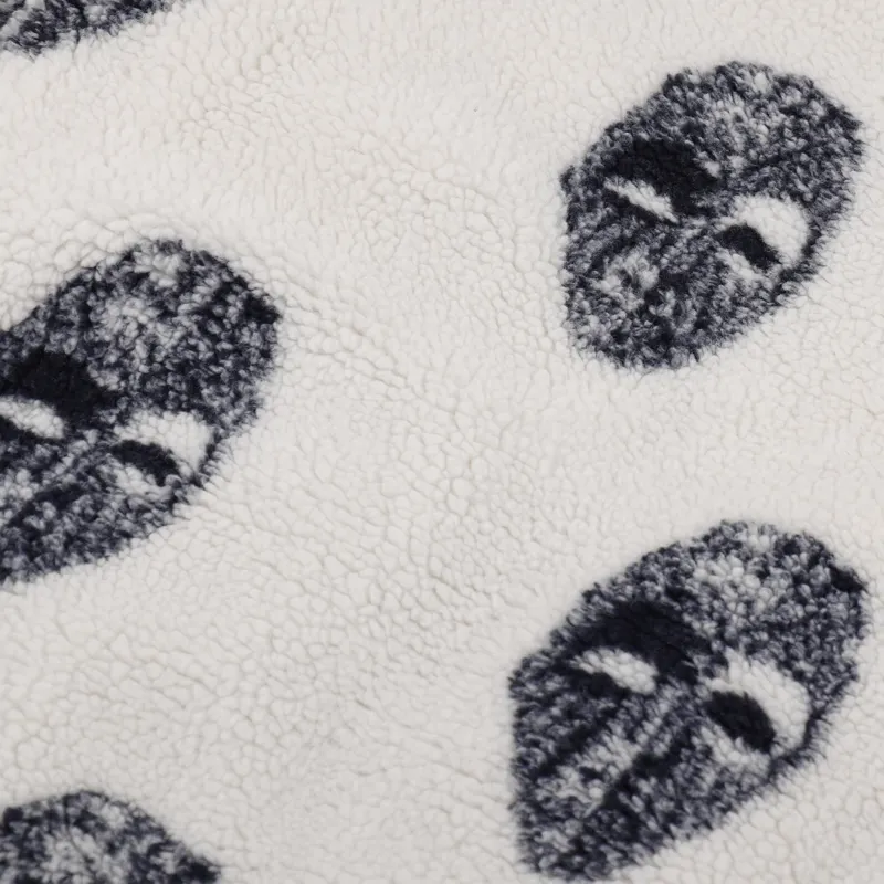 Stussy Mask Jacquard Sherpa Fleece Natural-7