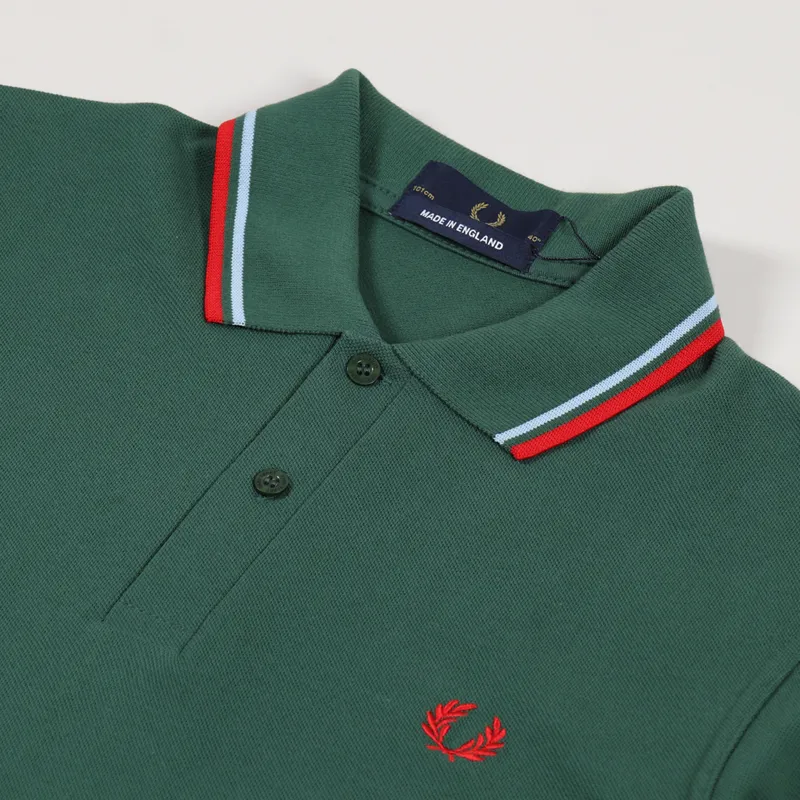 トップス Made in ENGLAND/FRED PERRY M12 Green Made in England M12 - Fred Perry Shirt in Toronto Green