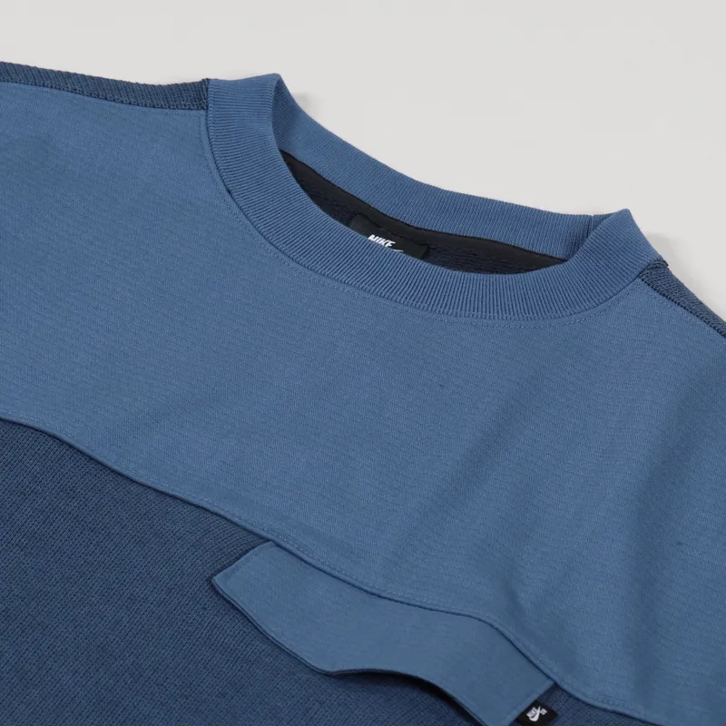 Nike SB Overdyed Crew Sweat Mystic Navy Dark Obsidian-6