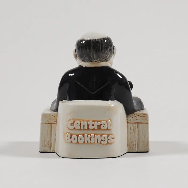 Central Bookings Intl. No Bail Ceramic Coin Bank-6
