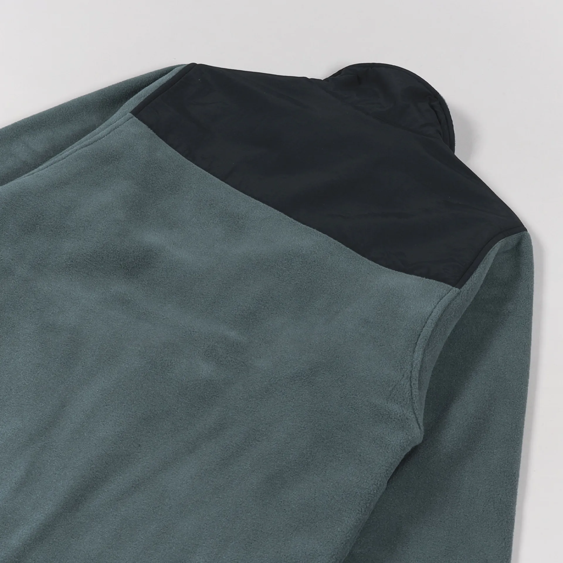 Carhartt WIP Mens Polartec Nord Jacket Eucalyptus Green Black