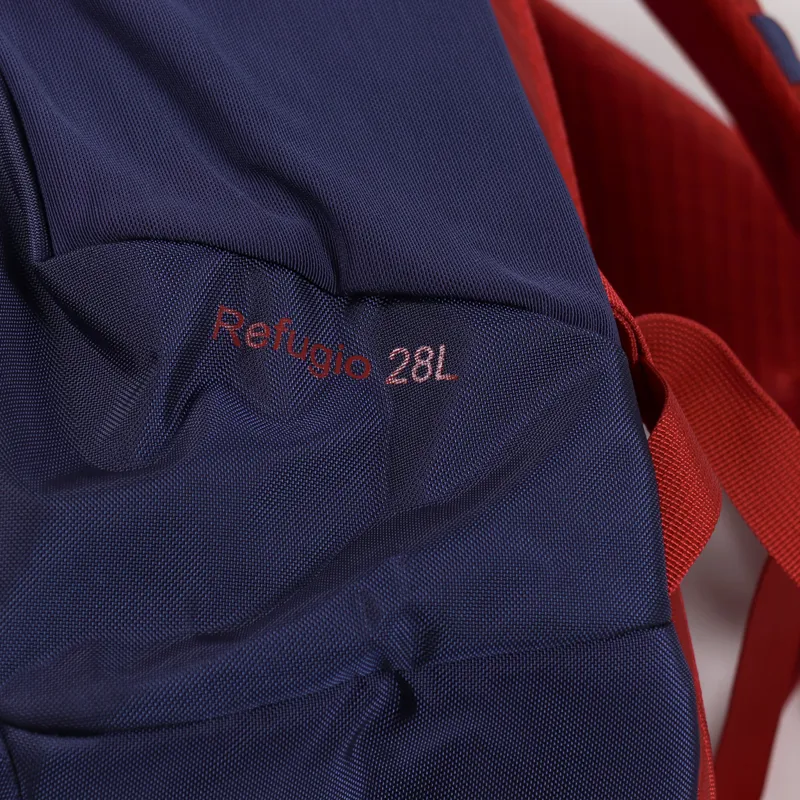 Patagonia Refugio Pack 28L Classic Red-6