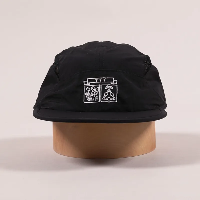 THE TRILOGY TAPES TECH RUNNING CAP 新品 The Trilogy Tapes Panel Running Cap - Black | Always in Colour