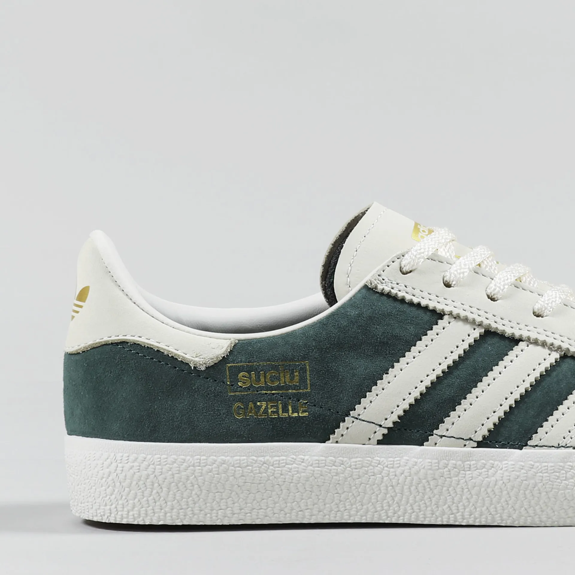adidas gazelle silver green womens adidas Men's Gazelle MLS La Galaxy, 8.5