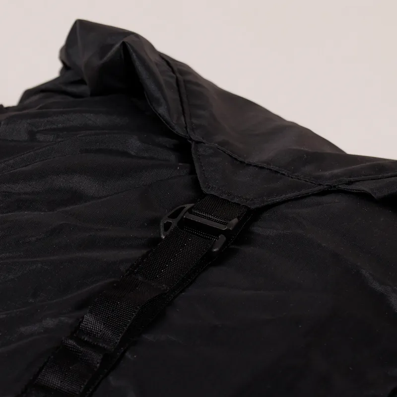 Patagonia Ultralight Black Hole Pack 20L Black-9