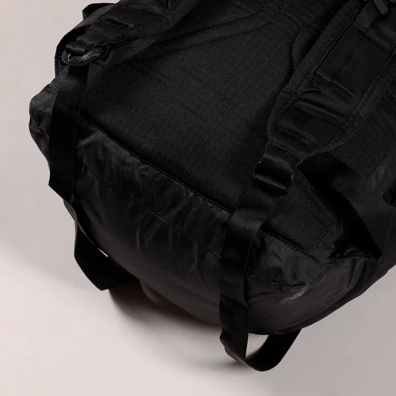 Patagonia Ultralight Black Hole Pack 20L Black-6