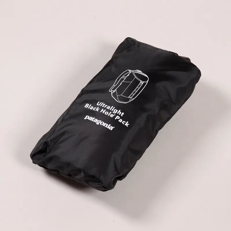 Patagonia Ultralight Black Hole Pack 20L Black-2