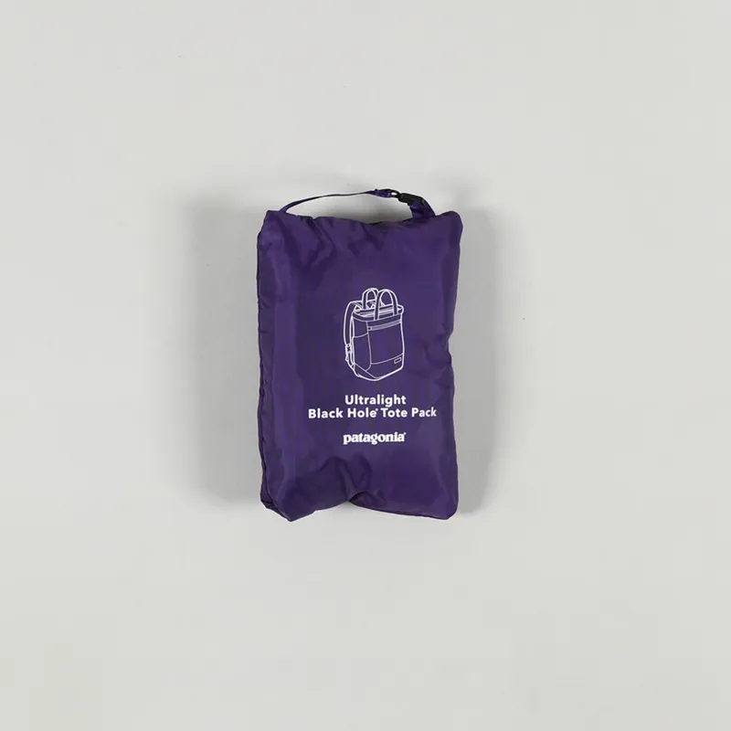 Patagonia Ultralight Black Hole Tote Pack 27L Purple-2