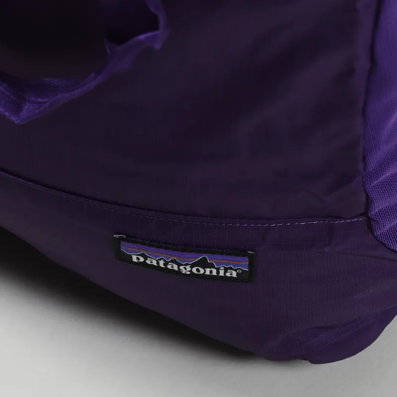 Patagonia Ultralight Black Hole Tote Pack 27L Purple-4