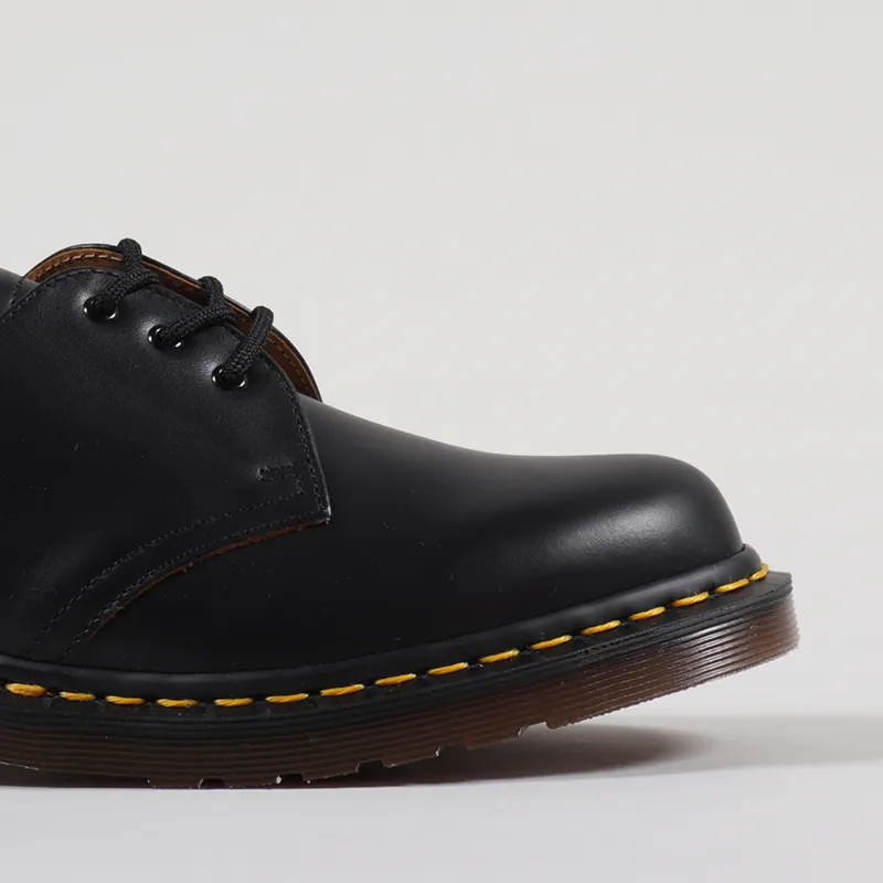 Dr martens 146 vintage black quilon on sale