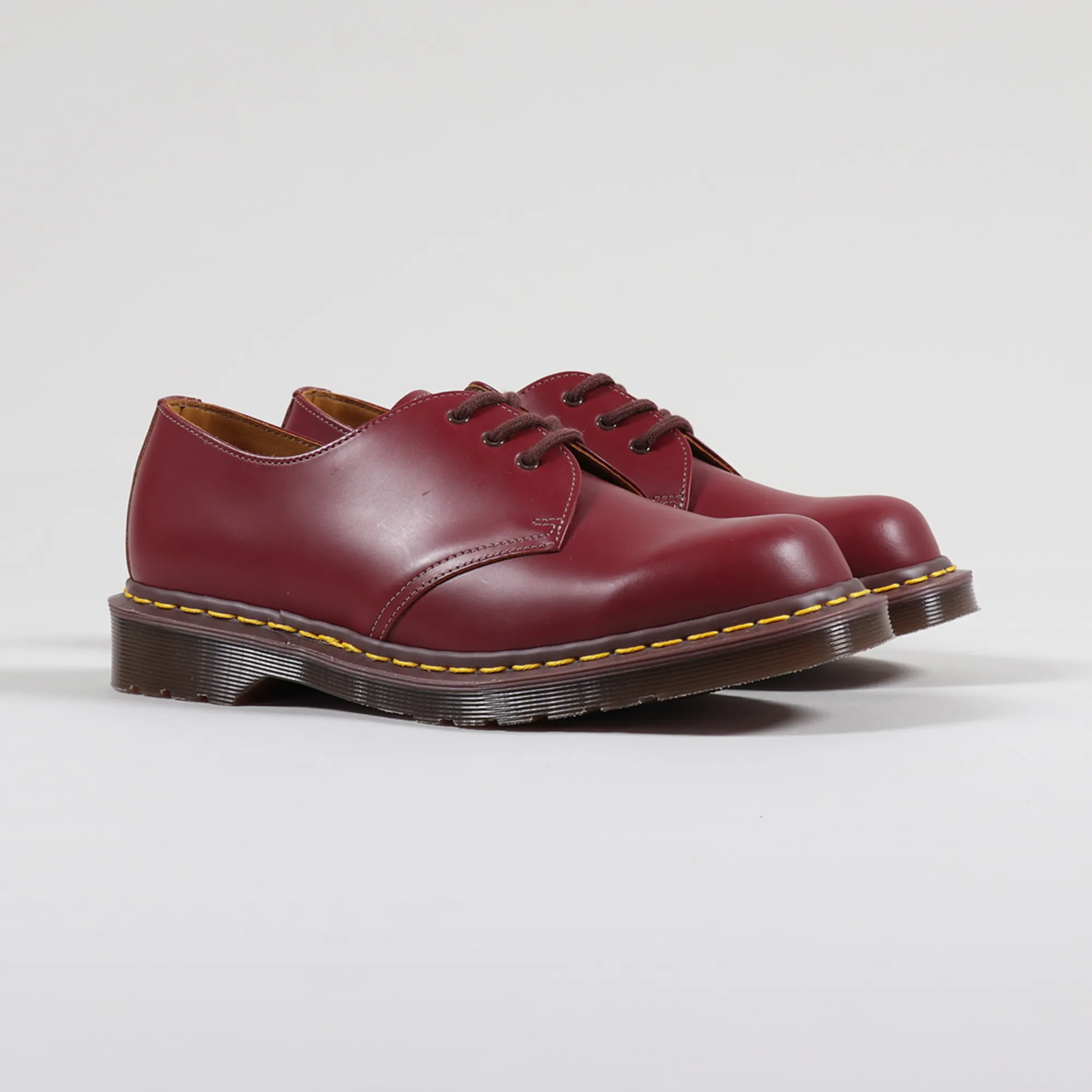 1460 Smooth Doc Marten Shoes Dr Martens Uk Dr Martens Mens Made In