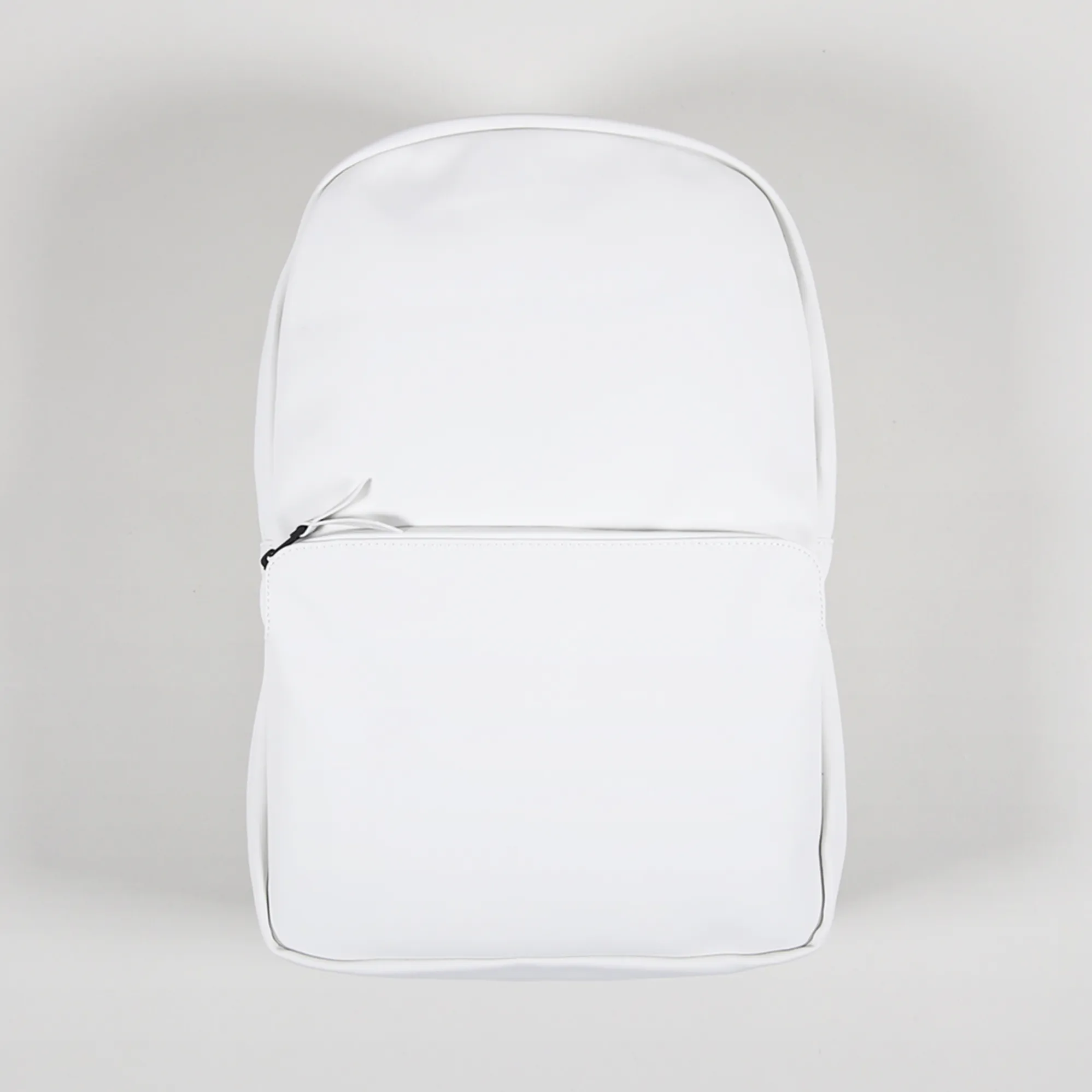 rains white backpack Trail Polyester Bag R14300-30 Silhouette is characterized by its squared shape and flap with magnet snap fastenings RAINS 13500 - Backpack