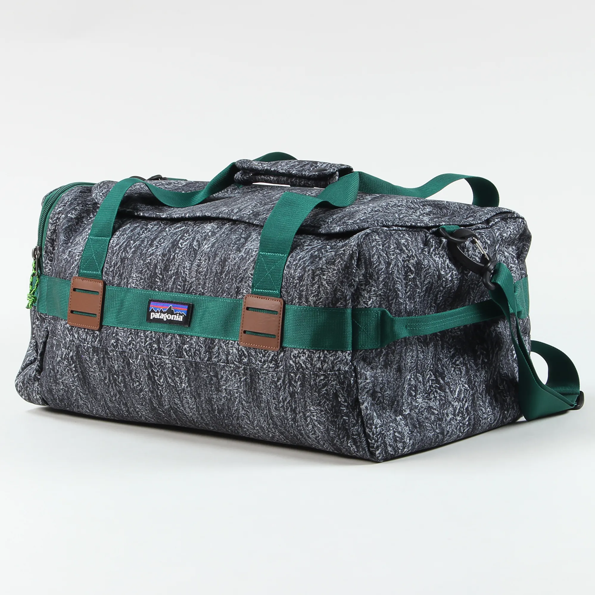 patagonia arbor duffel forestland Black Hole 55L Basin Green w/Fitz Roy Trout Madison River Fishing Company recycled TPU Patagonia Arbor 30 Litre Duffel