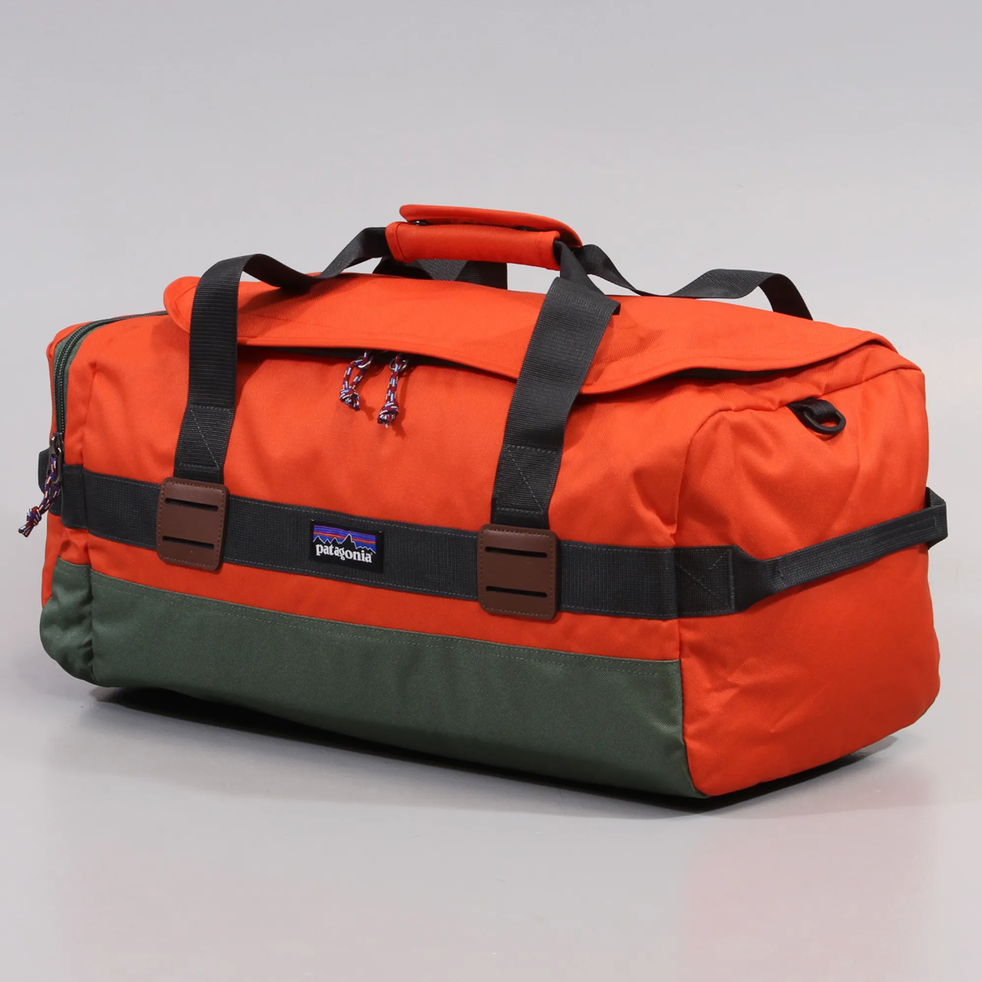 patagonia arbor duffel dimensions Linked Pack 25L Surfboard Yellow / 25L reinforced haul handles withstand overzealous baggage handlers Patagonia Black Hole Duffel 55L