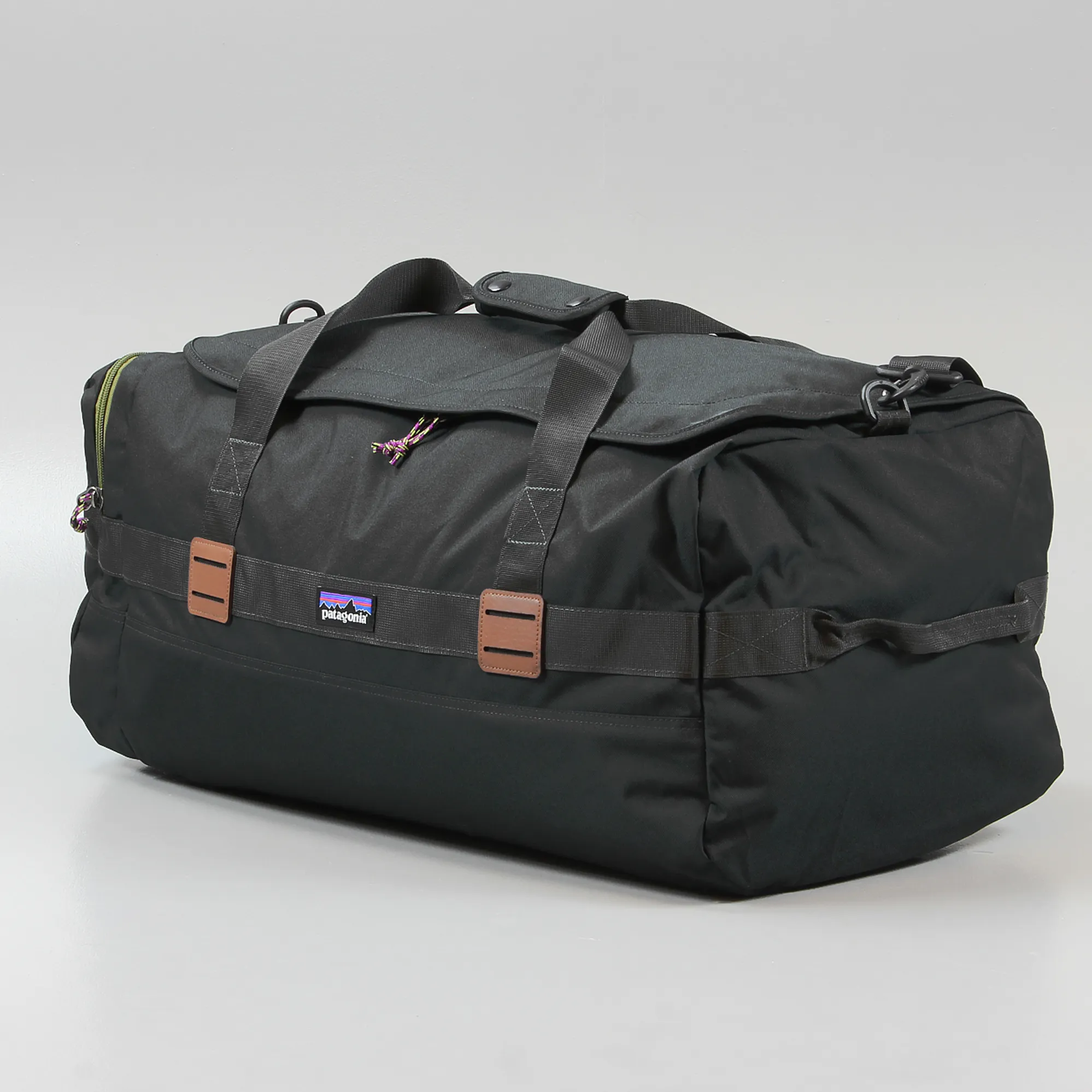 patagonia arbor 60l duffel bag Black Hole Worn Wear allows you to store small items such as your phone or your keys safely Patagonia Arbor Duffel 60L Rockwall