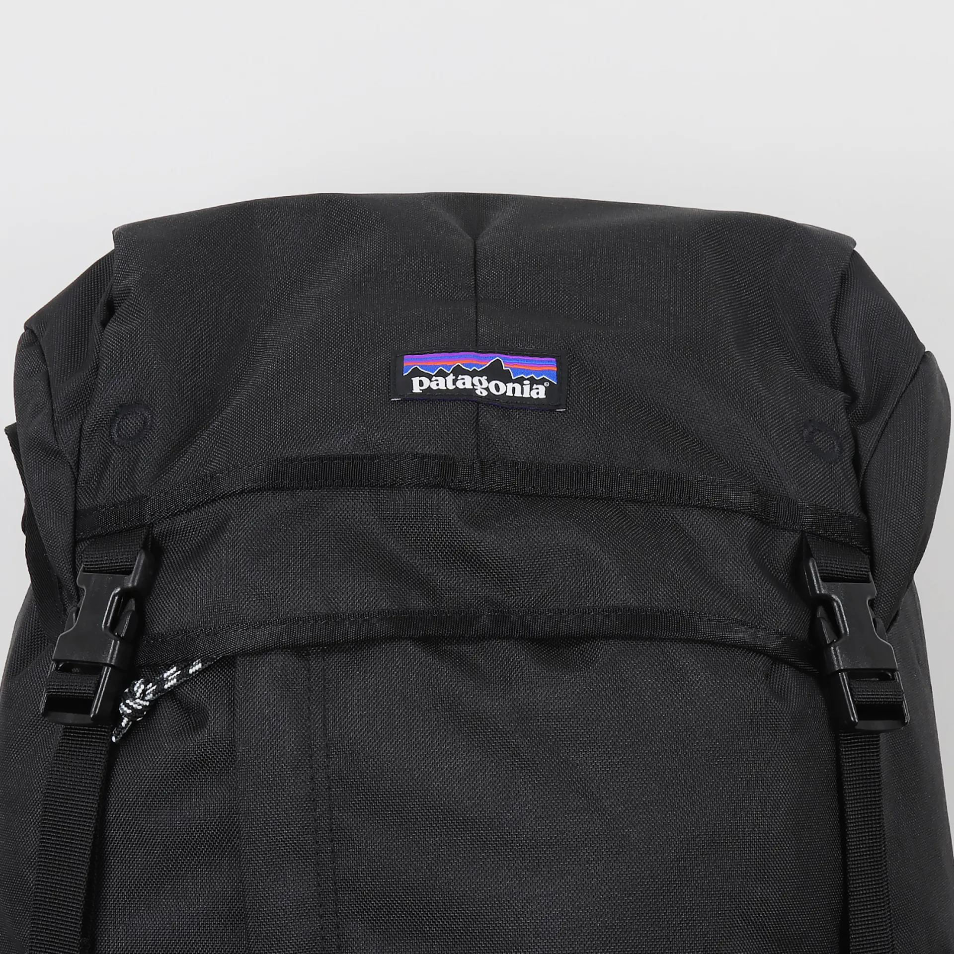 Patagonia Outdoor Arbor Grande 28L Pack Rucksack Bag Black