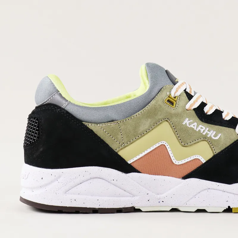 Karhu Aria Shoes Jet Black Taos Taupe-2