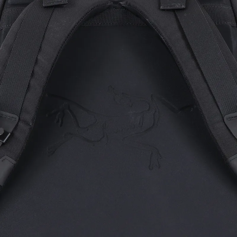 Arcteryx Arro 22 Backpack Black-4