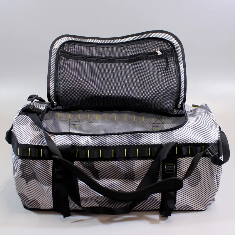 The North Face Base Camp Duffel Large White Cloud Camo Print-5
