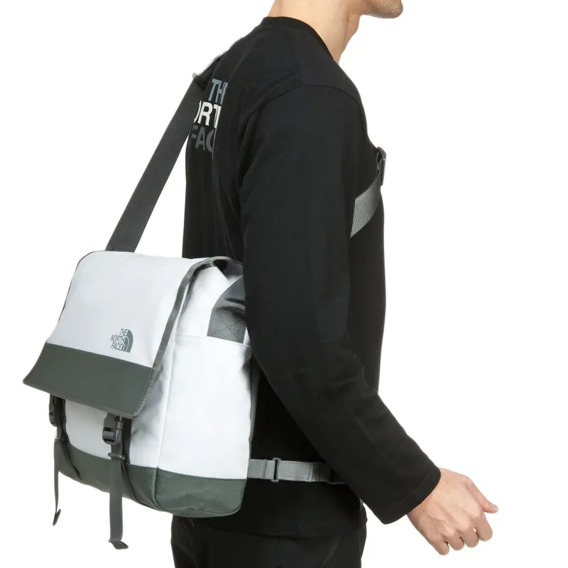 The North Face BC Messenger Bag M - White and Zinc Grey-5