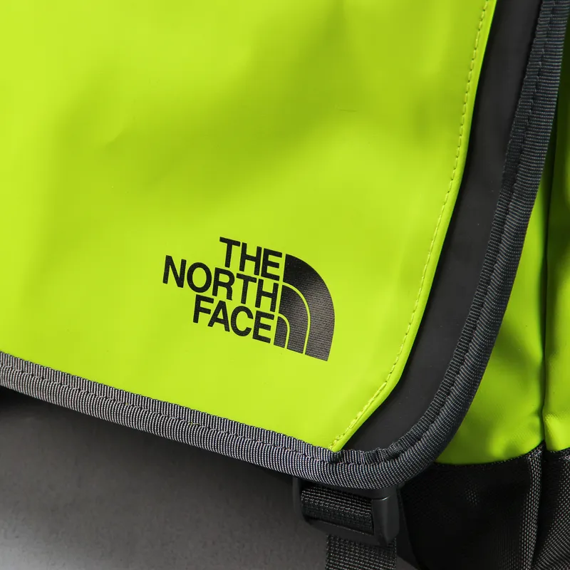The North Face Base Camp Messenger Bag Medium Venom Yellow Pack
