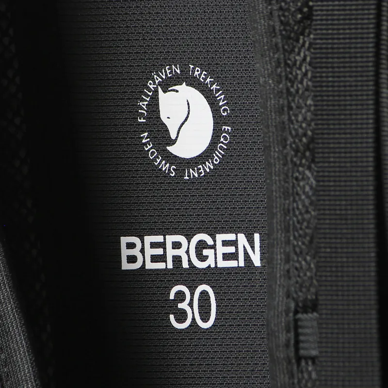 Fjallraven Bergen 30 Bag Black-5