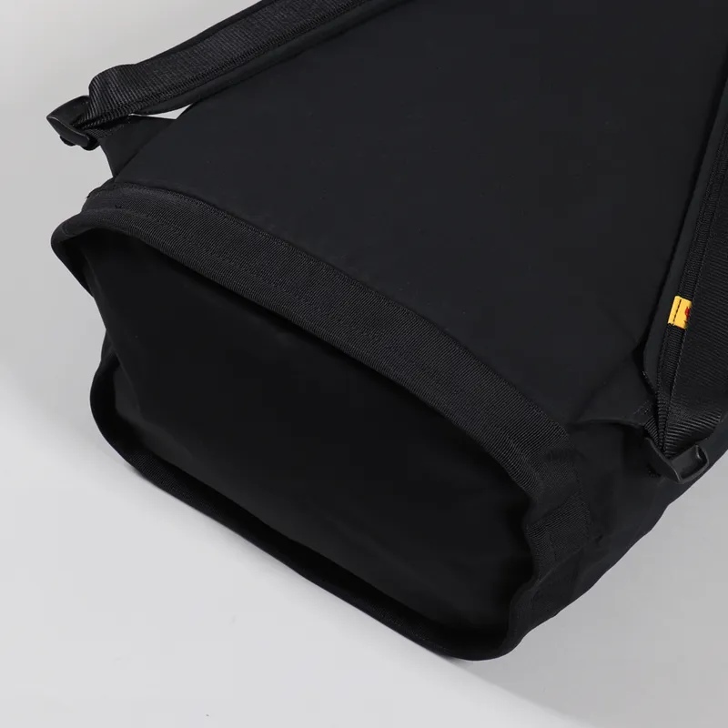 Fjallraven Vardag Totepack Black-3