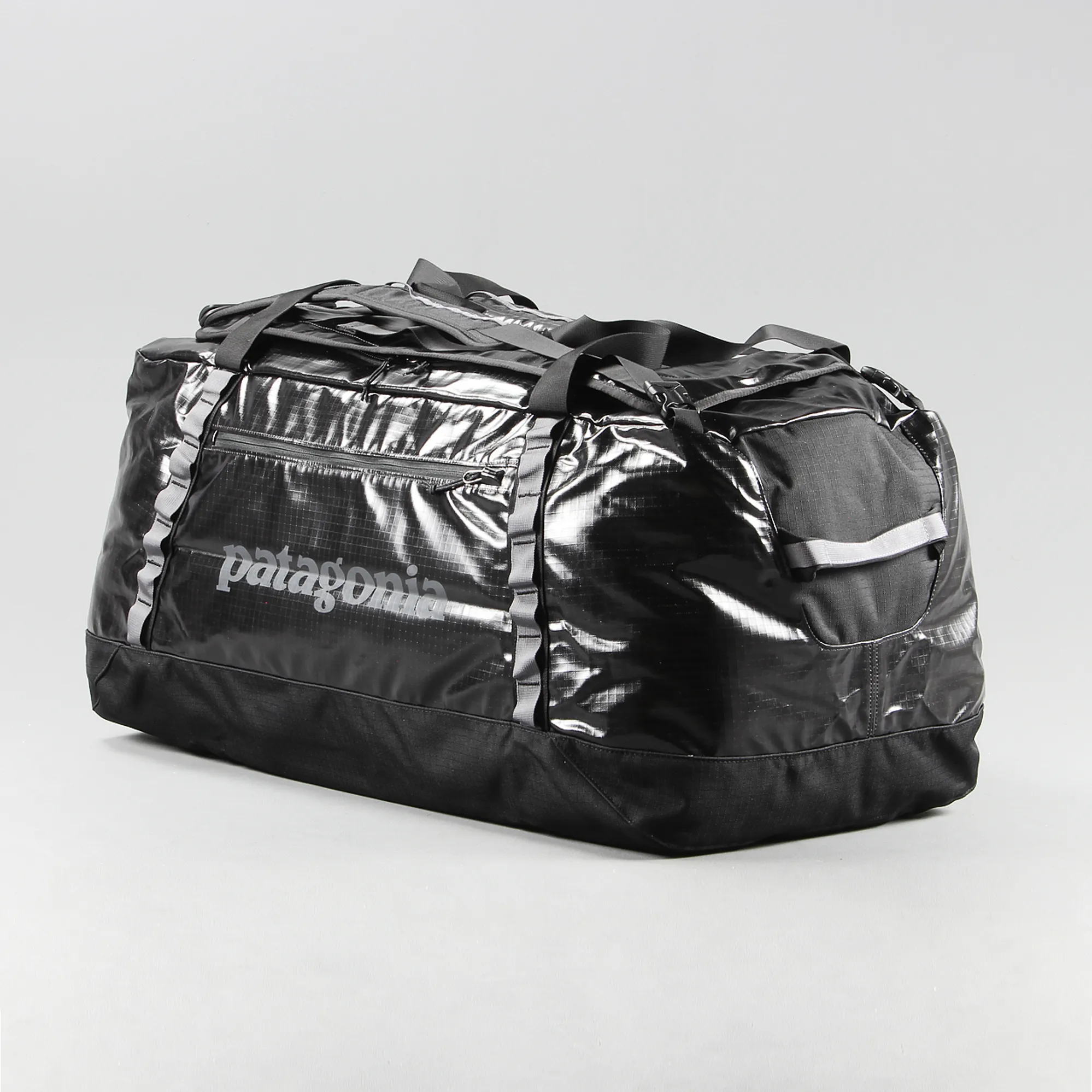 patagonia black hole 120l duffel bag 7323cu in Hole Wheeled Worn Wear and now a pioneering recycled TPU Patagonia Black Hole 120l Duffel