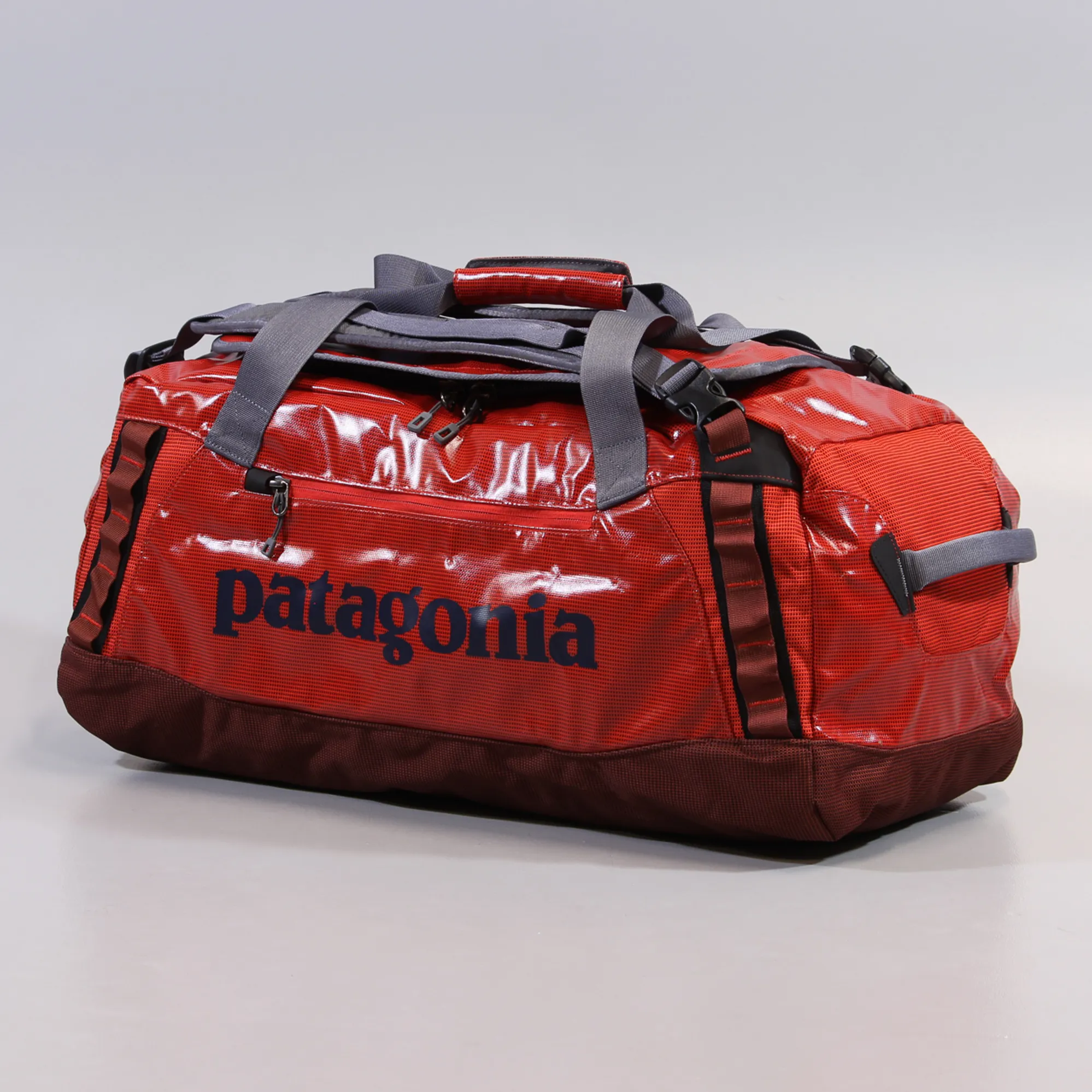http www.patagonia.com product black-hole-duffel-bag-60-liters 49341.html Black Hole Duffel 60L Patagonia Worn Wear Patagonia Black Hole Duffel 60L